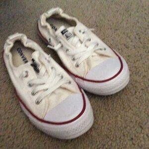 Converse shoes white.